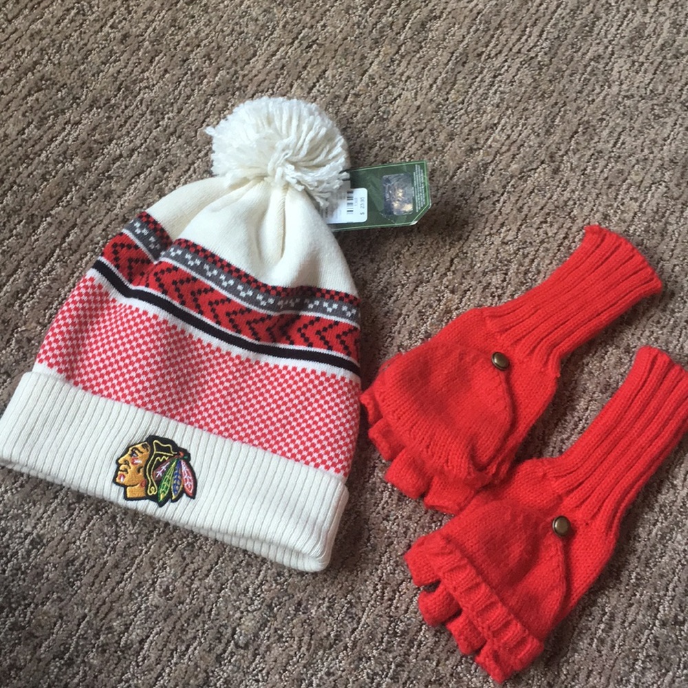 Chicago Blackhawks Beanie + Mittens